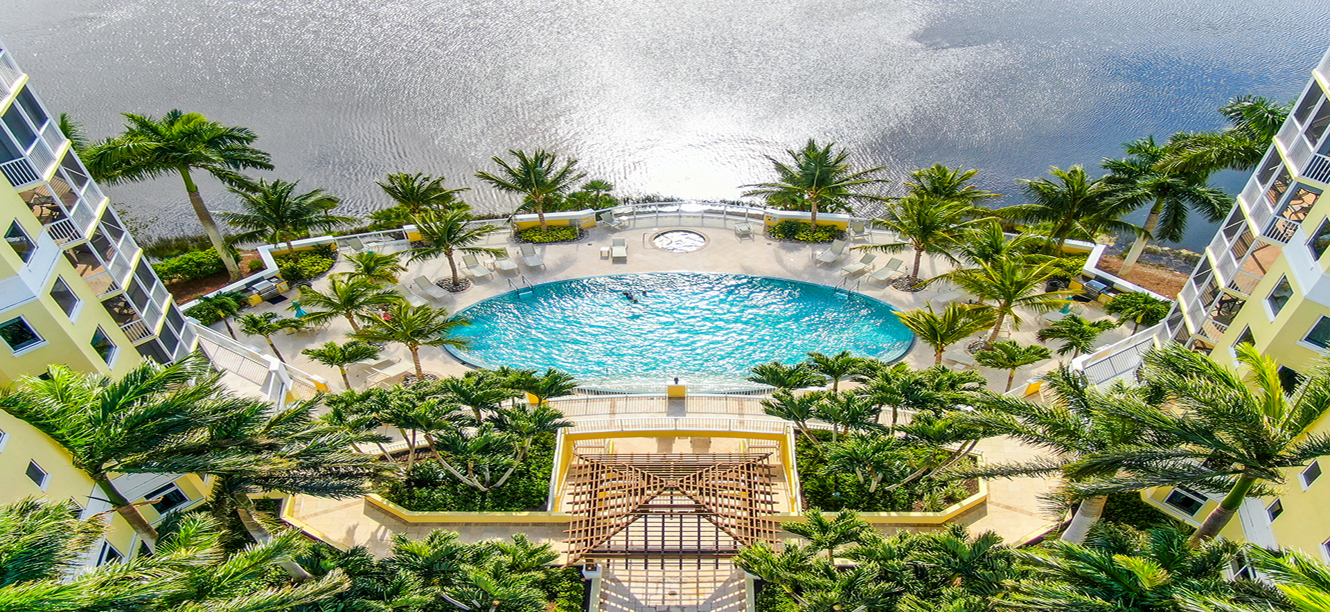 Jasmine Bay's Resort-style Pool
