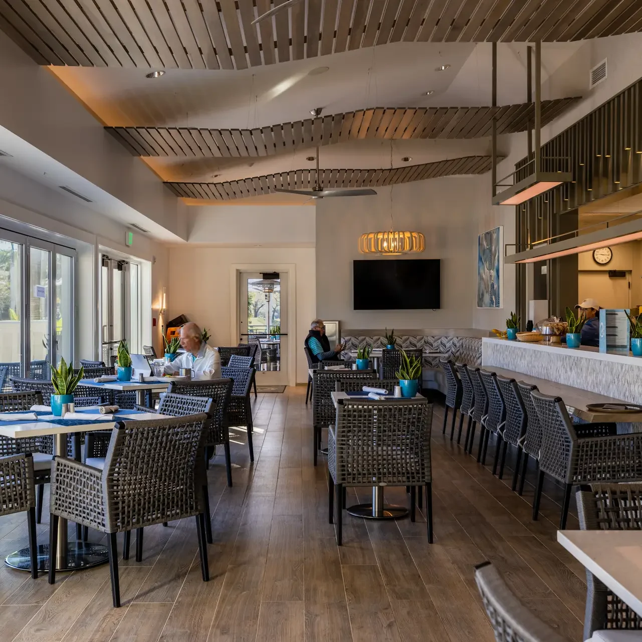 <a href="https://westbayclubhomes.com/lifestyle/dining">Dining</a>