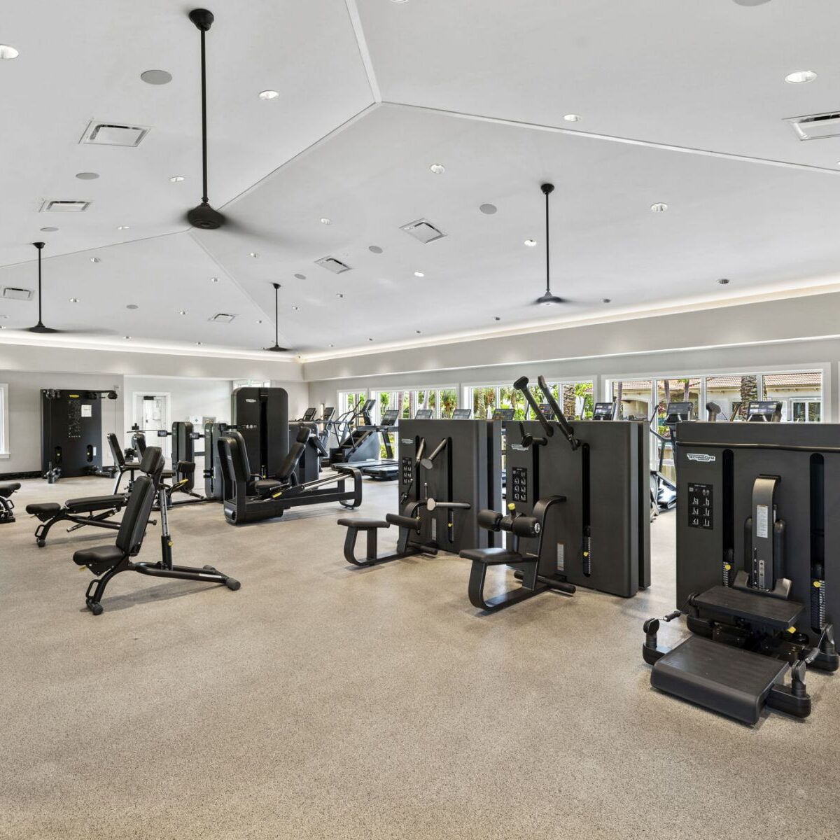 <a href="https://westbayclubhomes.com/lifestyle/sports-park/">Fitness</a>